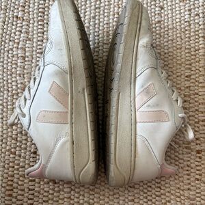 VEJA White and Pink Sneakers